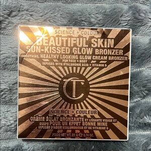 Charlotte Tilbury Beautiful Skin Sun-Kissed Glow Bronzer - Gold